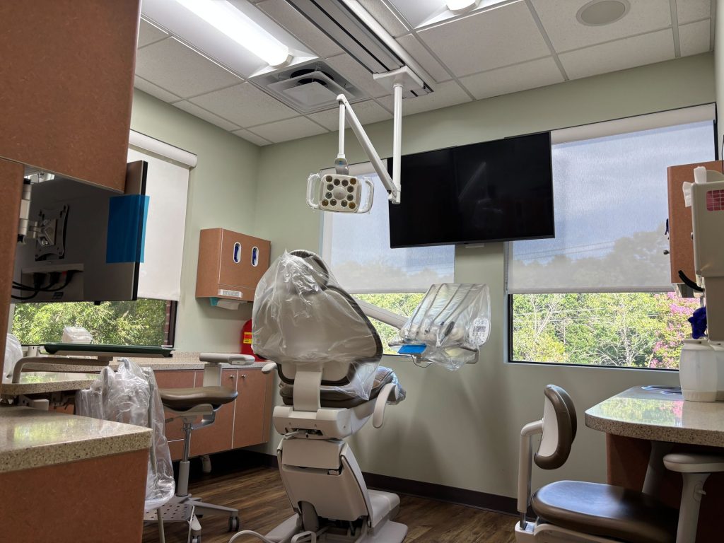 Out-of-Network Dentist Tips During Open Enrollment